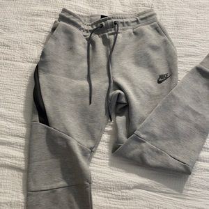 Nike joggers